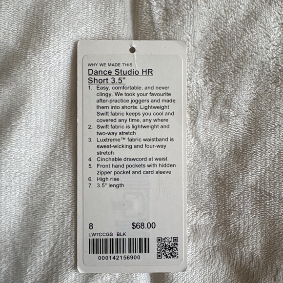 Size 8 Lululemon Dance Studio HR Short 3.5” black shorts - Picture 4 of 4